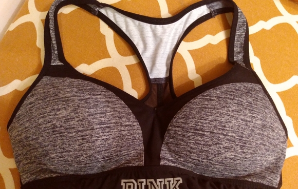 Sports bra - Picture 1 of 3
